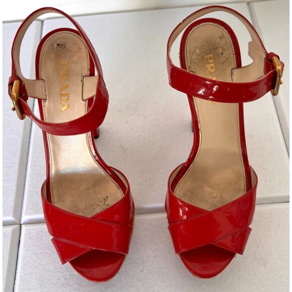Prada Women's Shoes 6 Red Leather Peep Toe Ankle Strap Buckle Casual Sandal - Picture 2 of 10